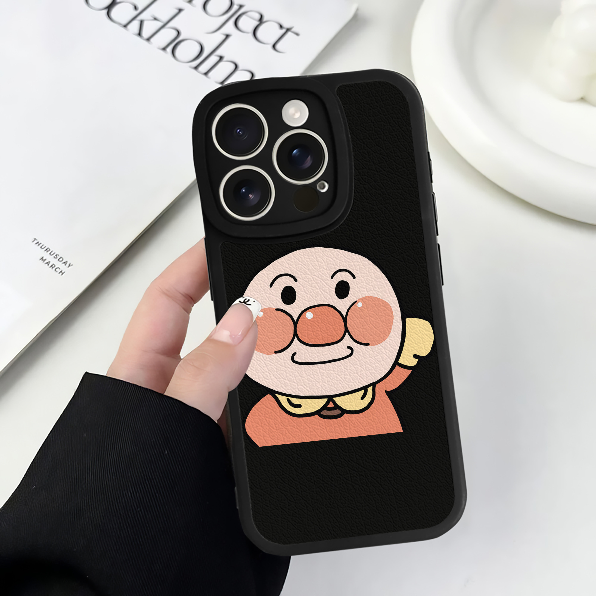 （画像用） アンパンマン Anpanman 【iPhone 16シリーズ対応】シリコンスマホケース（レザー調） 材質：シリコン